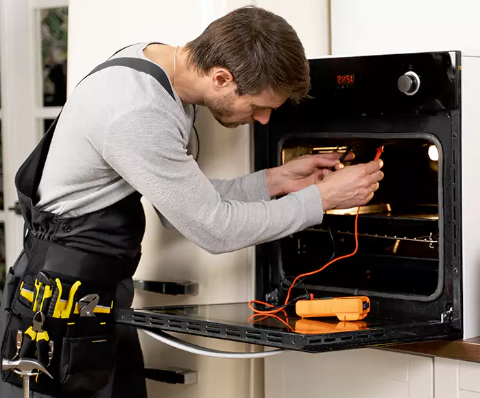 Rapid Response: Framingham Appliance Pro Emergency Appliance Repair Team in Framingham, MA