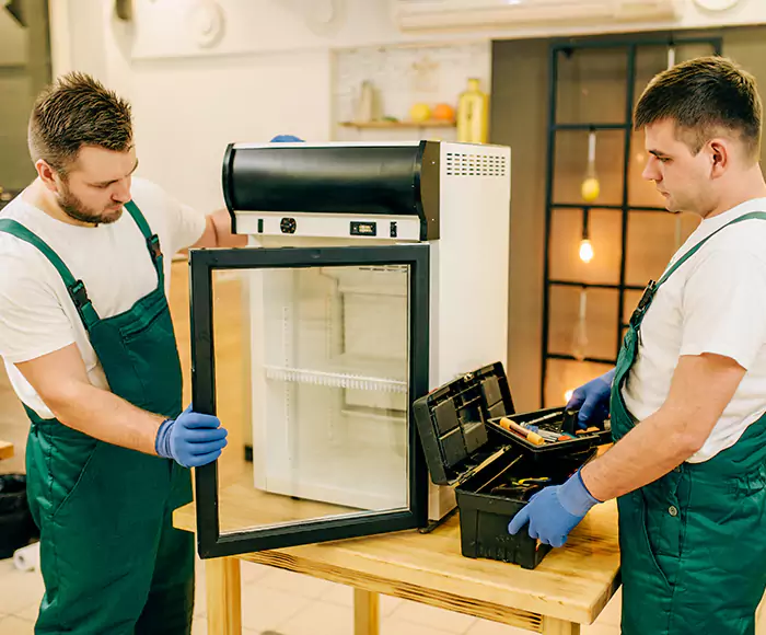 Professional Refrigerator Repair Experts: Your Same Day Refrigerator Repair Company in Framingham, MA