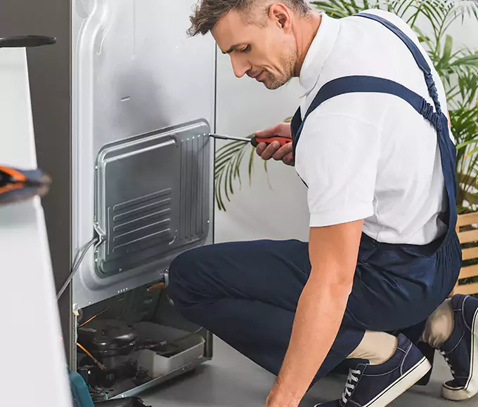 Why Framingham, MA Homeowners Rely on Framingham Appliance Pro for Every Mini Fridge Fix?