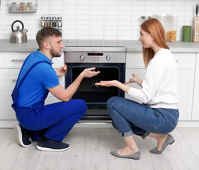 Why Framingham Kitchens Trust on Framingham Appliance Pro for Every Oven Fix?